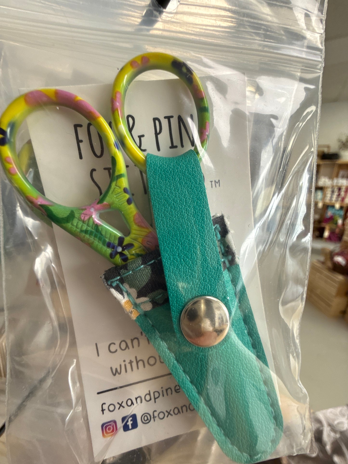 Fox & Pine Scissors with sheath